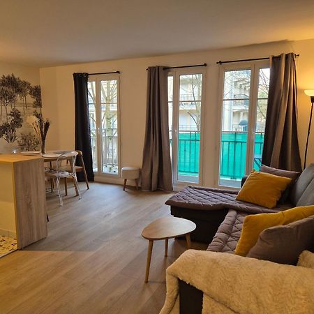 Appartement Cosy Pres Du Rer Chessy  Eksteriør billede